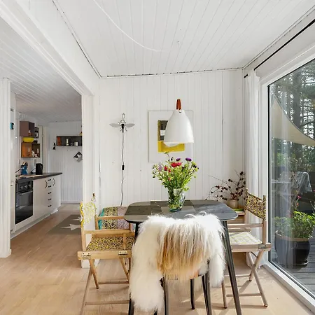 Peaceful And Cosy For 3 Guests Surrounded By Forest Near Fuglslev 에벨토프트