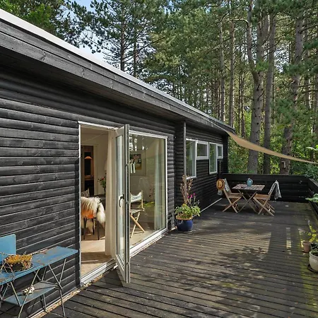 Peaceful And Cosy For 3 Guests Surrounded By Forest Near Fuglslev 에벨토프트