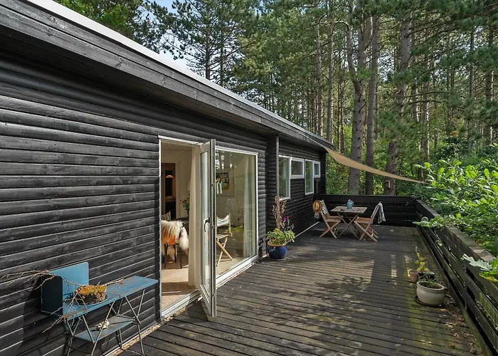 Peaceful And Cosy For 3 Guests Surrounded By Forest Near Fuglslev Ebeltoft